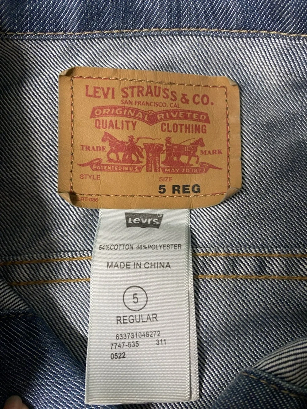 Levi’s Denim Trucker Jacket Size Kids 5